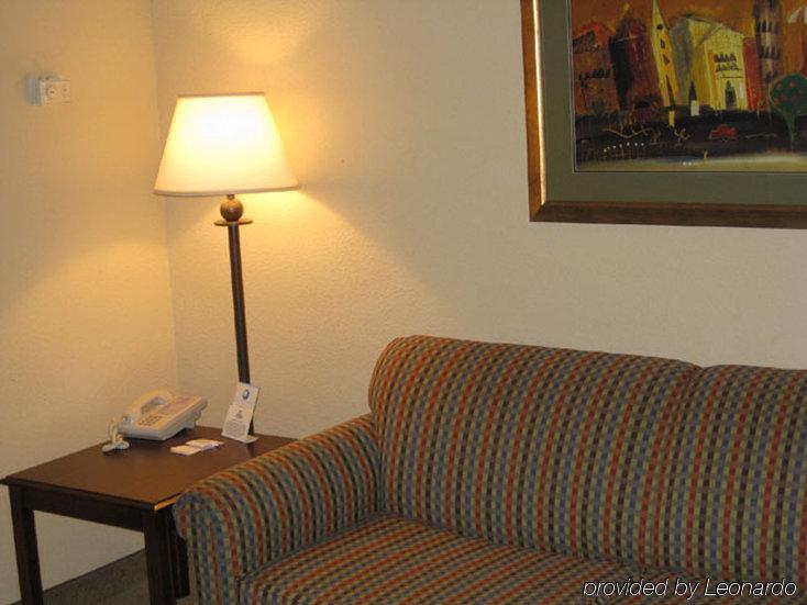 Holiday Inn Express Hotel & Suites Pigeon Forge By Ihg Room photo