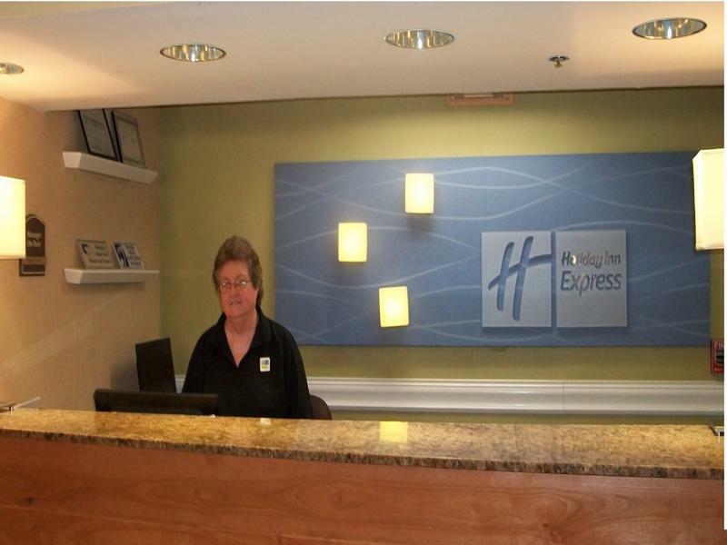 Holiday Inn Express Hotel & Suites Pigeon Forge By Ihg Exterior photo